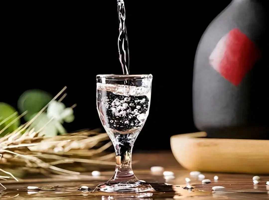 券商看酒|高盛:春节白酒销量远超预期......