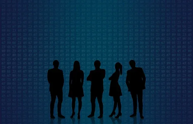 厉害!80后券商首席转行董秘身家超23亿!