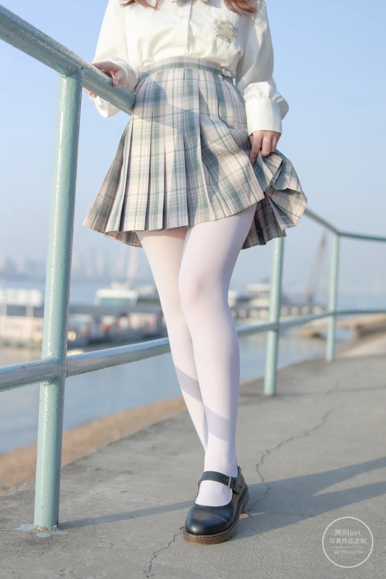 森萝财团有料12[80P] 性感美女个人写真摄影艺术照