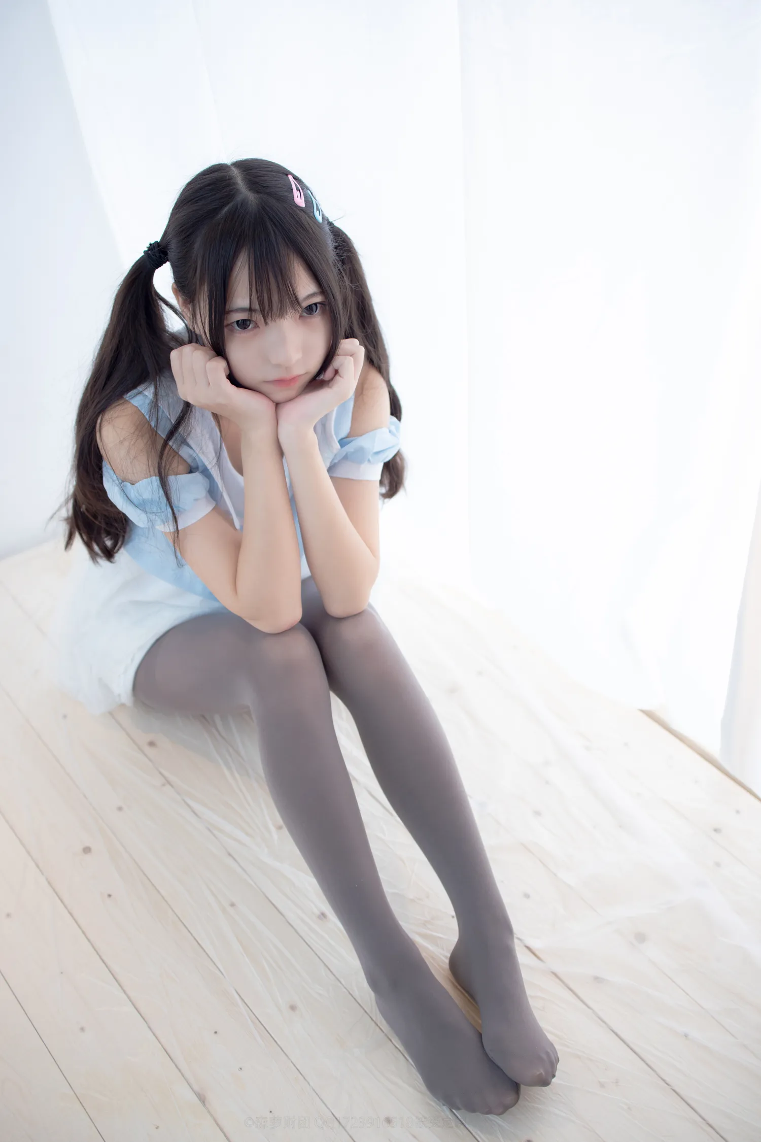 森萝财团X-054[86P1V] 性感美女个人写真摄影艺术照