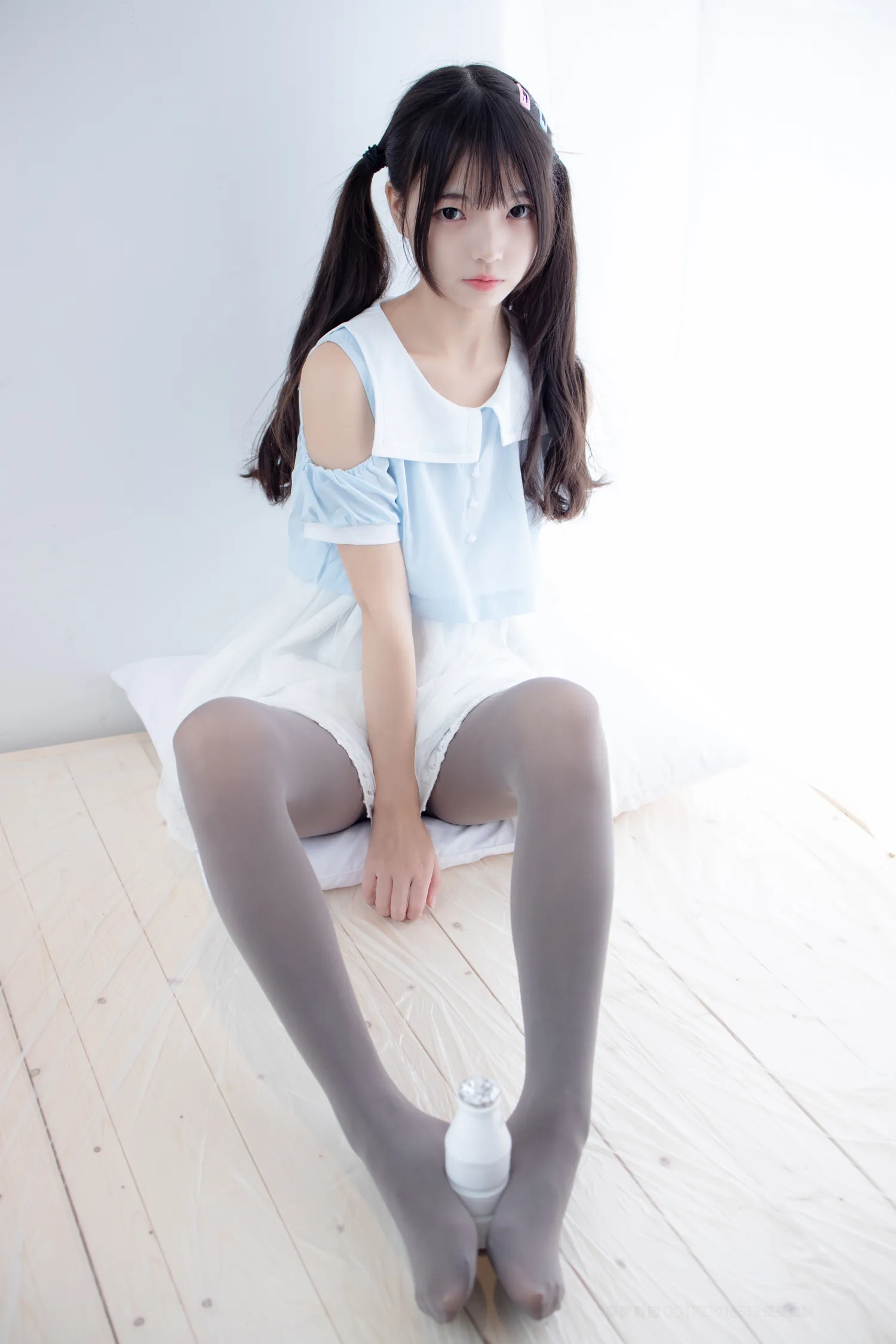 森萝财团X-054[86P1V] 性感美女个人写真摄影艺术照