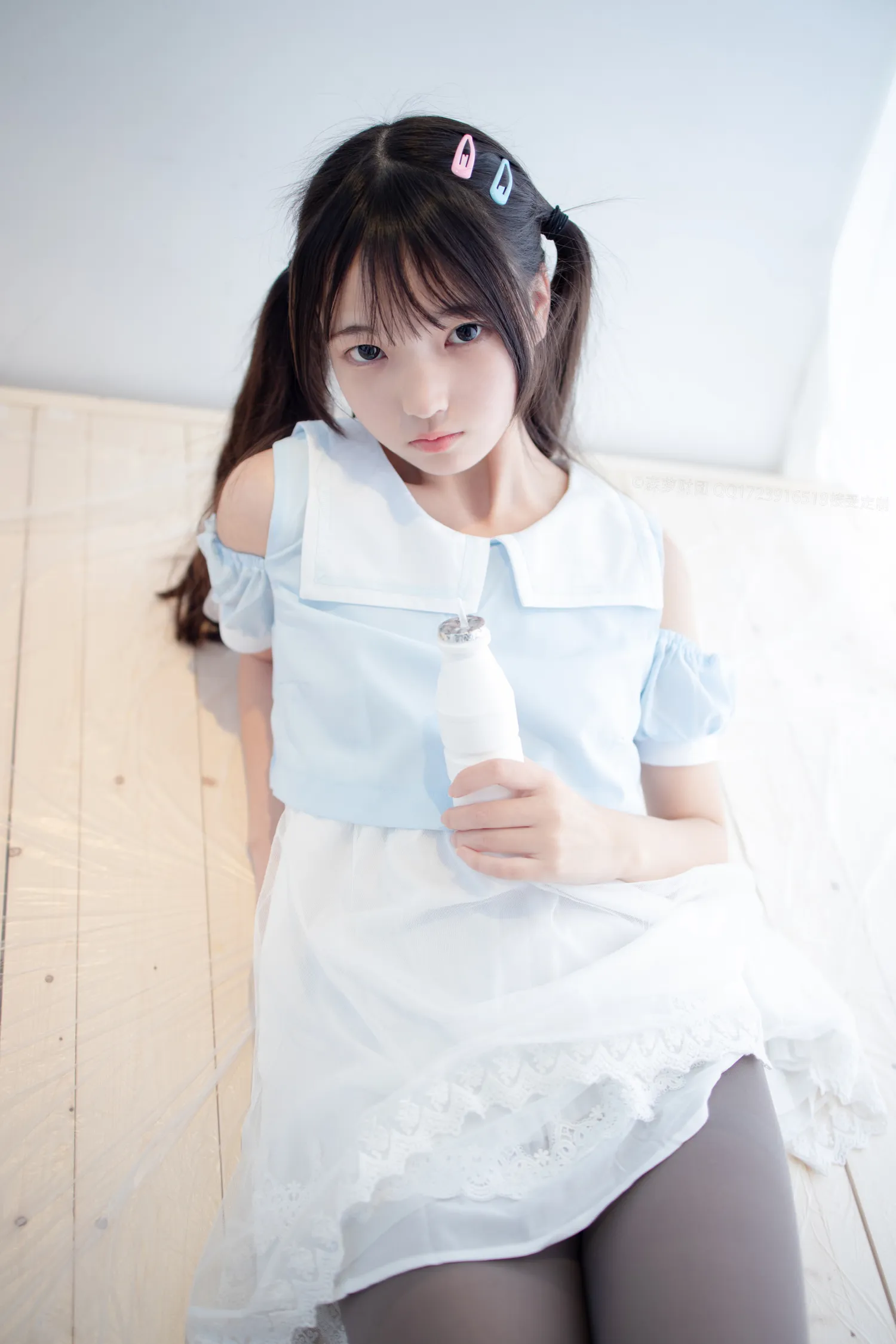 森萝财团X-054[86P1V] 性感美女个人写真摄影艺术照