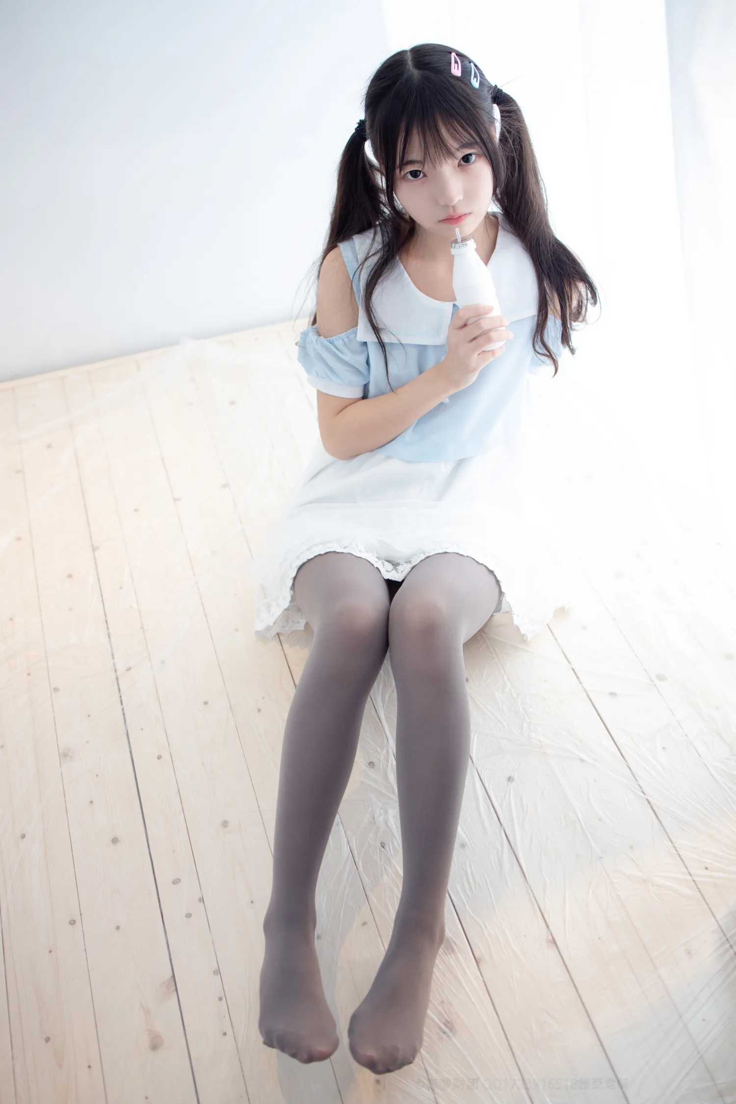 森萝财团X-054[86P1V] 性感美女个人写真摄影艺术照